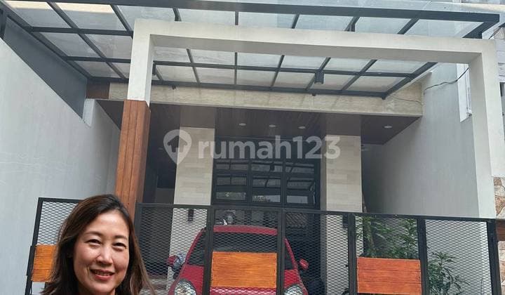 Rumah Bagus dan Modern Komplek Pondok Bambu Jakarta Timur