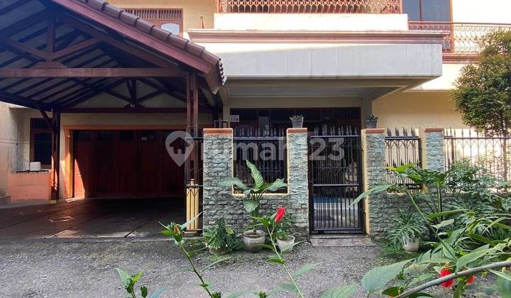 Rumah Modern Komplek Ptb Duren Sawit Jakarta Timur