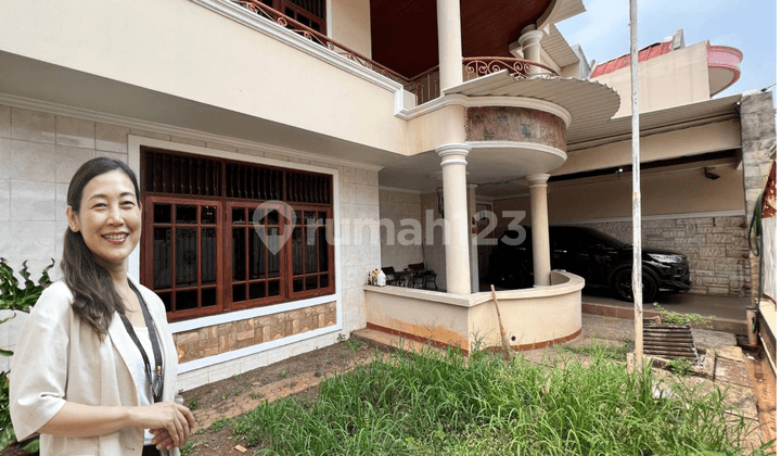 Elite Complex House on Jalan Swadaya Duren Sawit East Jakarta