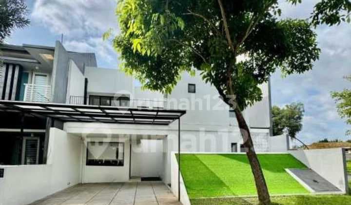 Dijual Rumah Greenwood Citraland 2 Lantai Semi Furnish Dekat Pasar Modern