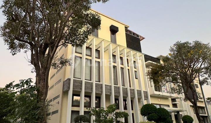 Dijual Rumah 2.5 Lt**Granada The Mansion Pakuwon Indah