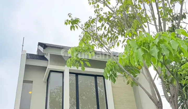 Dijual Rumah Baru Gress Full Renovasi 2 Lantai Northwest Hill