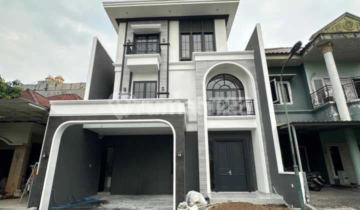 New American Style House in Citraland Near Graha and Pakuwon Indah