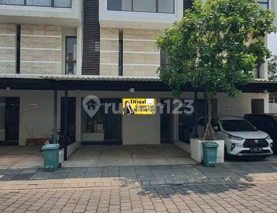 Dijual Rumah Graha Natura Surabaya Siap Huni