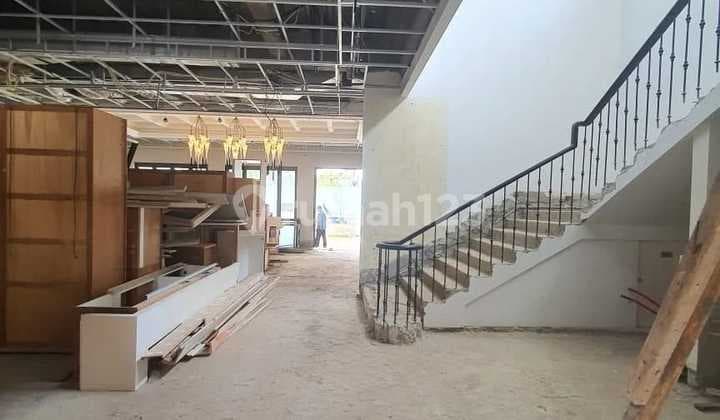 Dijual Rumah Clasic Modern Kemang Jakarta Selatan