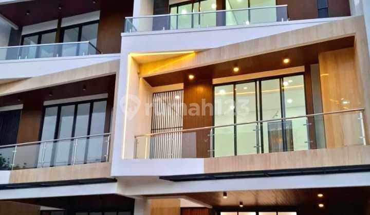 Rumah Jagakarsa, Dijual Hunian Modern Dalam Cluster di Jakarta Selatan