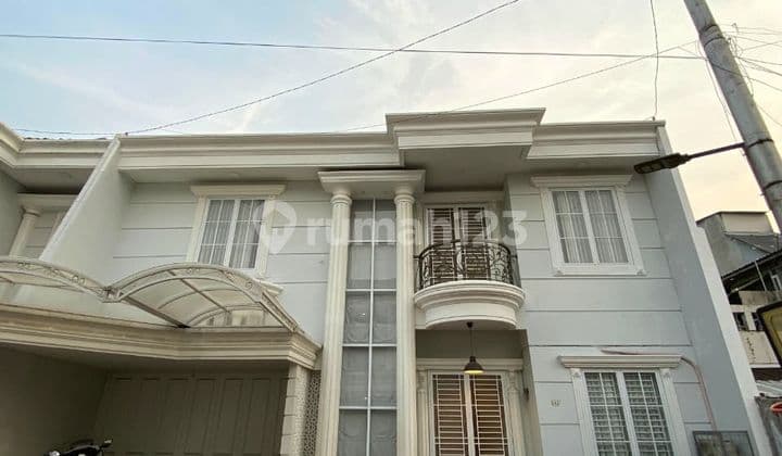 Di Jual Rumah Baru Fully Furnished Dalam Cluster di Cilangkap Jakarta Timur