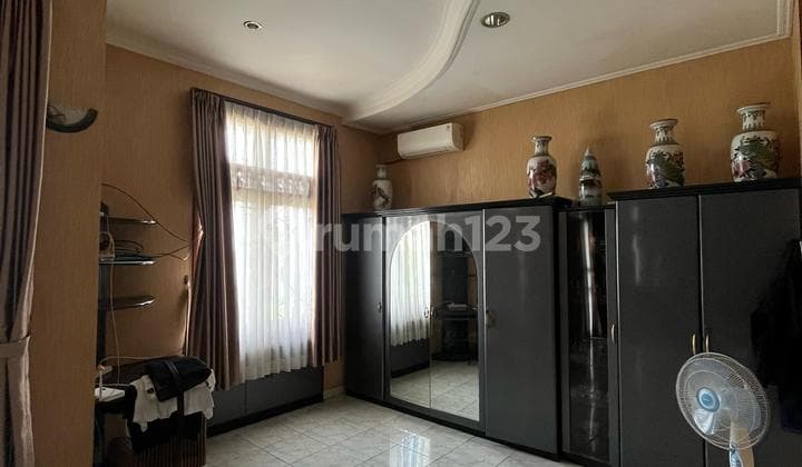 Raya . Rumah Dijual Komplek Setraduta Bandung Utara 35