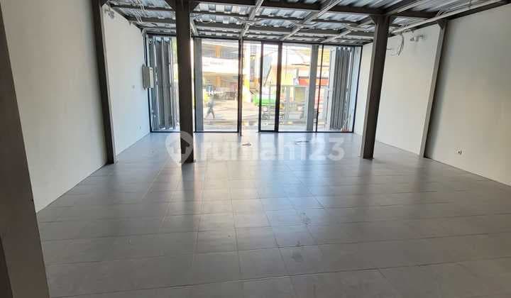 TURUN HARGA .Ruang Usaha Dijual Terawat Siap Pakai di Jl Purwakarta, Antapani