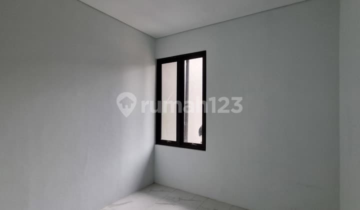 Tci . Rumah Baru Dijual Cibaduyut Bandung. Sar