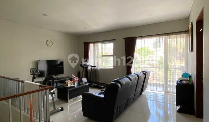 Rumah Dijual Bagus Siap Huni di Istana Regency, Bandung 11