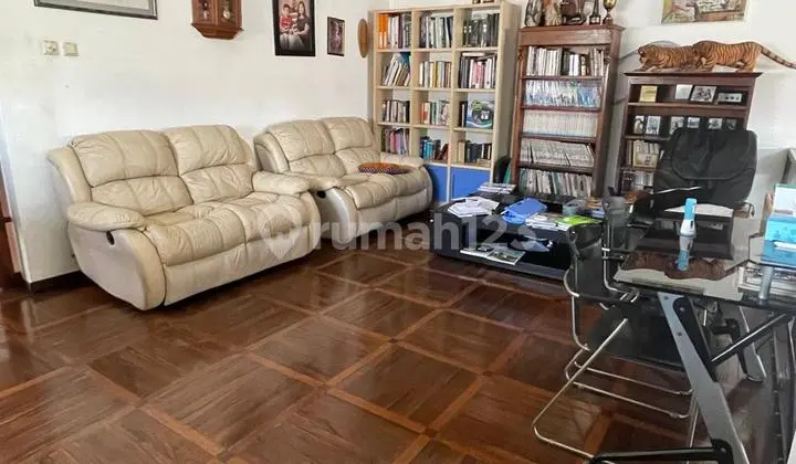 Rumah Dijual Luas Semi Furnished di Sayap Sutami, Bandung 27