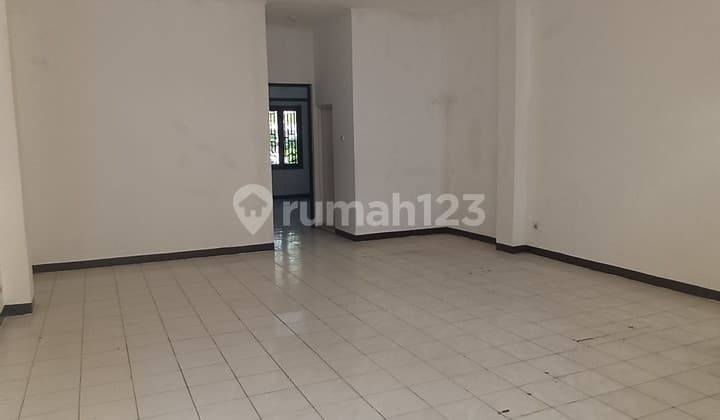 Kurdi. Ruko Disewa Sayap Moh Toha Bandung