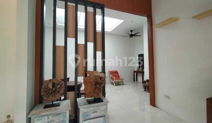 Dijual Rumah Lokasi Strategis di Jl. Uluwatu II, Jimbaran