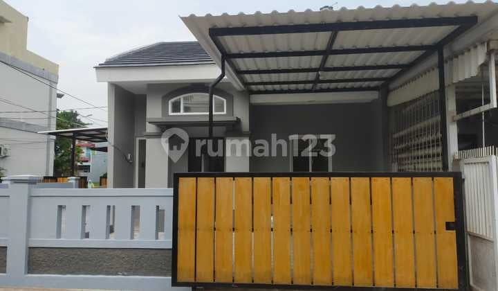 Rumah Hoek Siap Huni Lokasi Strategis Harga Termurah