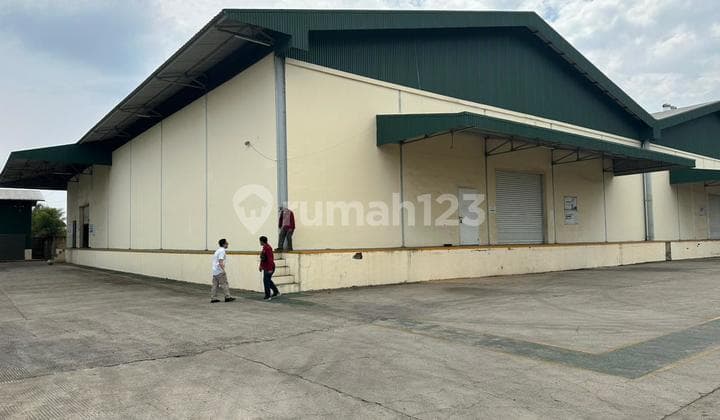 Warehouse 2200 M2 For Rent in Palembang