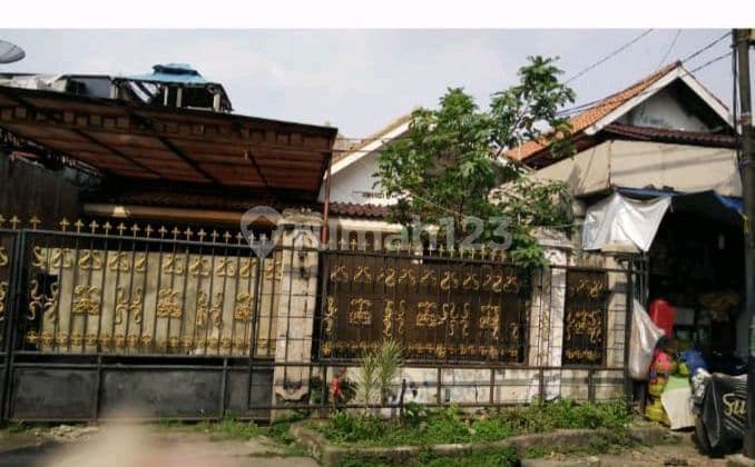 Pinggir Jalan Strategis Samping Apartemen Teras Pakubuwono