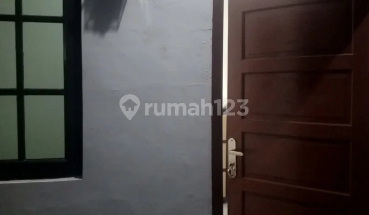 Dekat Polimedia Kreatif Kos Syariah Khusus Wanita Or Pasutri Furnished