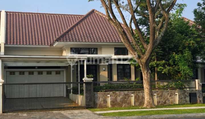For Sale Luxury House in Guruminda, Kota Baru Parahyangan