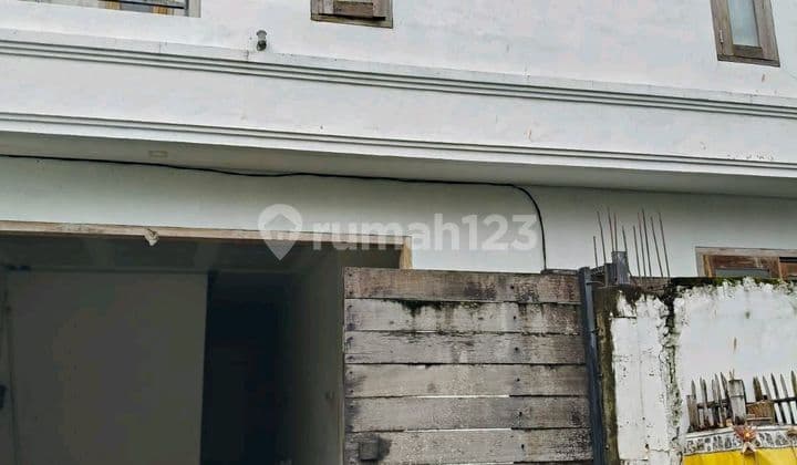 Dijual Rumah Perlu Renov Tukad Badung