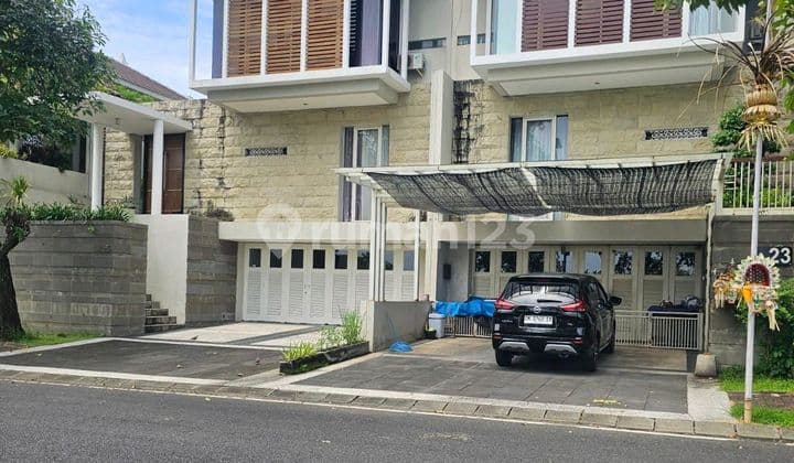 Dijual Rumah Mewah Komplek Citra Land Kargo Denpasar