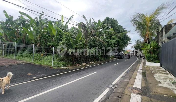 Strategic Land for Sale in Bumbak