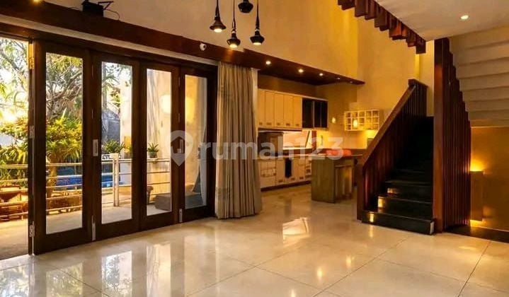 Dijual Rumah Semi Villa