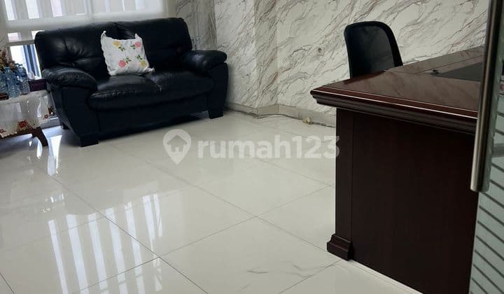 Ruko Mega Grosir Cempaka Mas Siap Huni