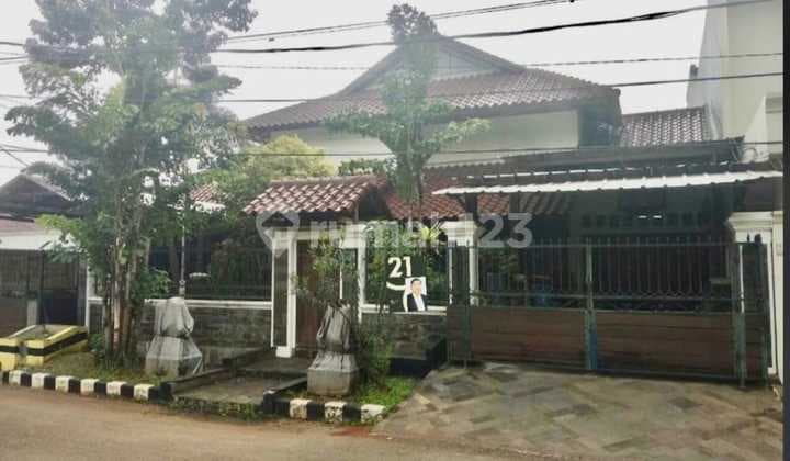 Dijual Rumah Mewah Lokasi Strategis di Pondok Kelapa, Jakarta Timur