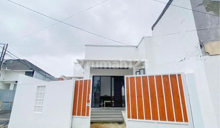 Rumah Cantik Akses Super Mudah di Rawalumbu, Bekasi Timur