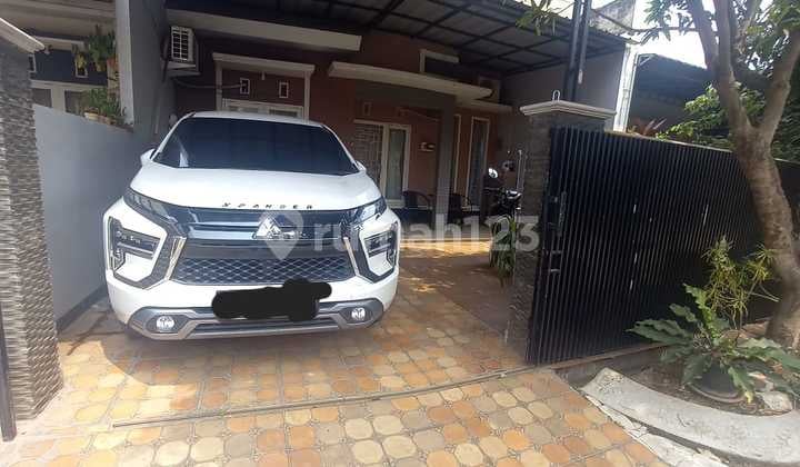 Rumah Bebas Banjir Aman di Royal Park Residence, Bekasi