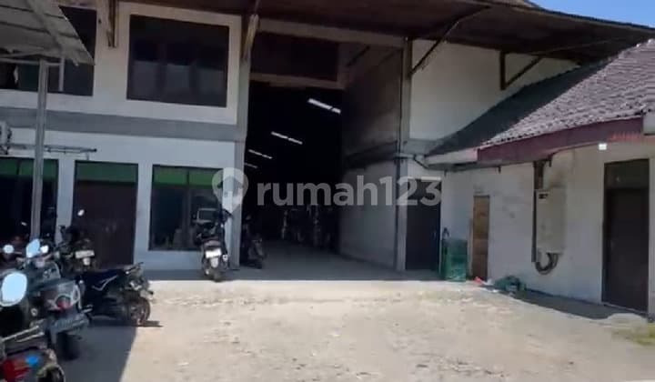 Gudang Siap Pakai di Palimanan - Plumbon