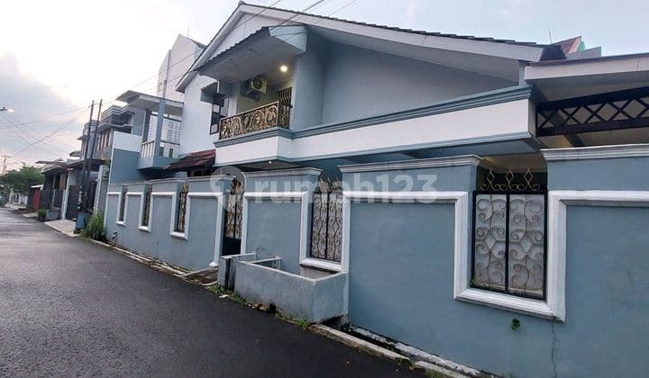 Rumah Hook di Kayu Putih Disewakan