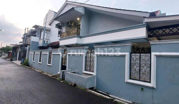 Rumah Hook di Kayu Putih Disewakan