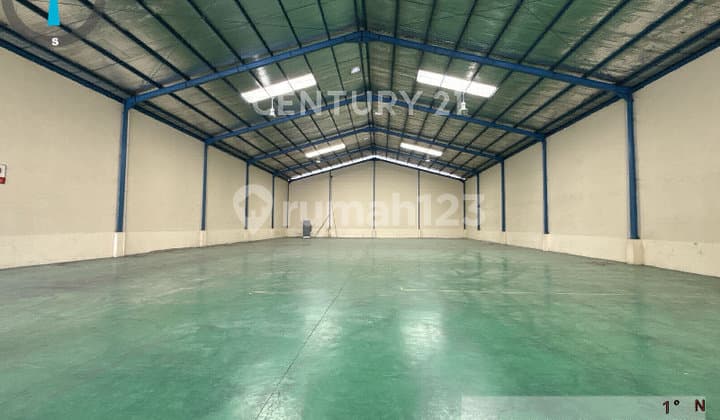 Gudang di Kawasan Industri Delta Silicon Siap Pakai Luas 1000M