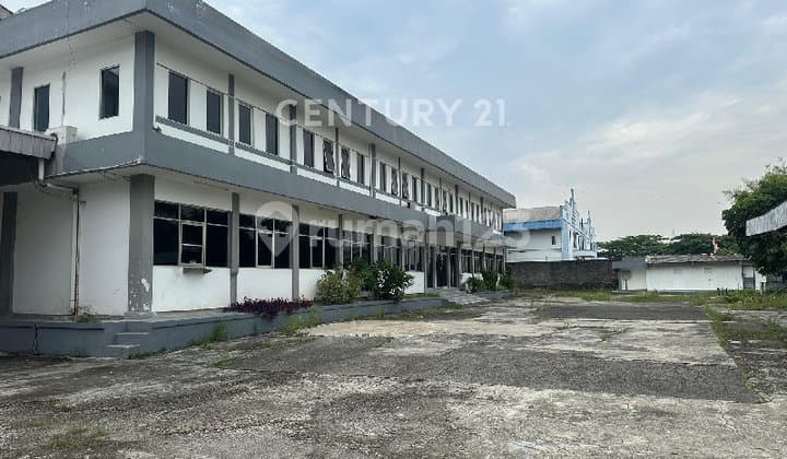 Pabrik Gudang Kawasan Industri Delta Silicon Cikarang Luas 8300m2