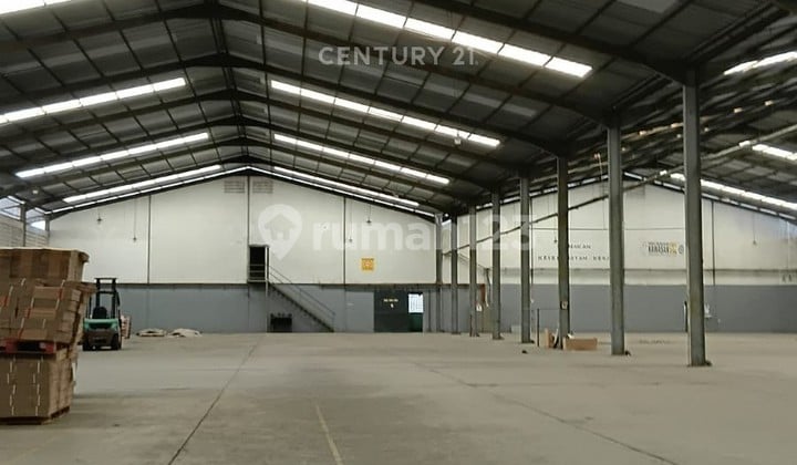 Good Warehouse Ready for Production in Delta Silicon Industrial Area