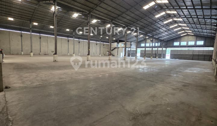 Gudang 2 Unit Di Kawasan Industri Jatiluhur Purwakarta Luas 1ha