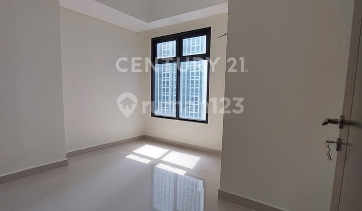 Apartemen Chadstone Cikarang Lantai 11 2br Pool View Samping Tol