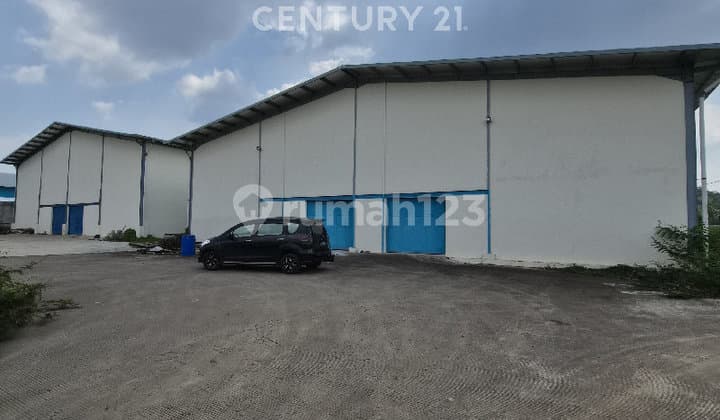 Gudang 2 Unit Siap Pakai Di Kawasan Industri Jatiluhur Purwakarta