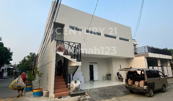 Kostan Pria Pemium Lokasi Strategis Di Jababeka Cikarang