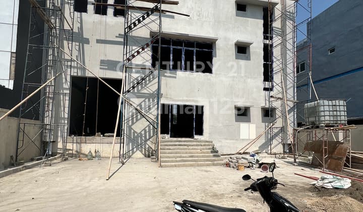 Gudang Baru Kawasan Industri Delta Silicon Cikarang Luas 840 M2