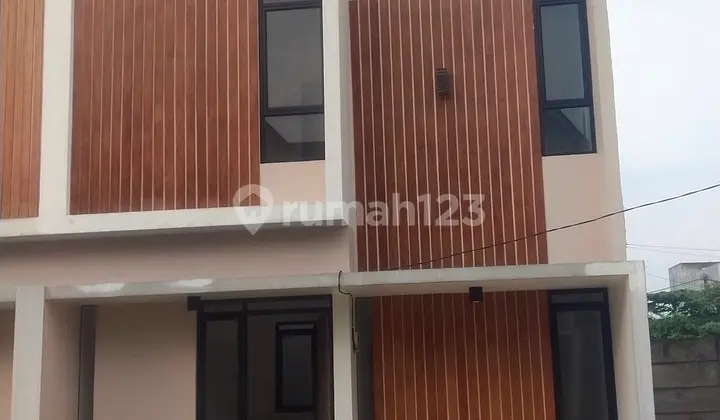 New House in Kranggan Cluster