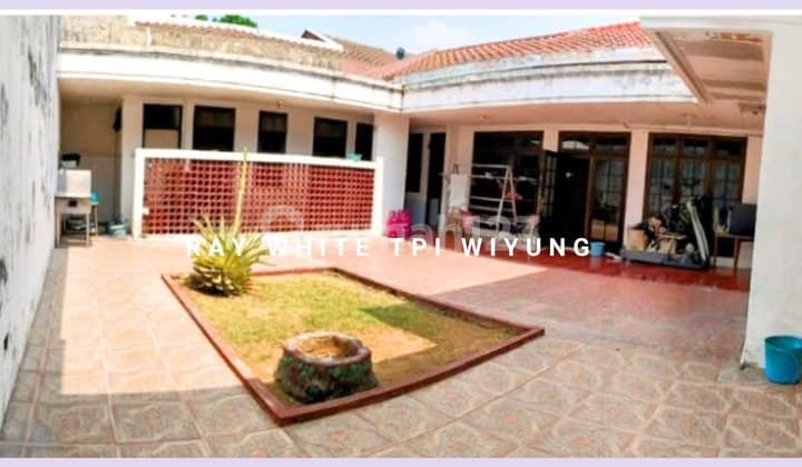 Dijual Murah Jual Cepat Rumah Hitung Tanah di Satelit Indah Mainroad Surabaya Barat