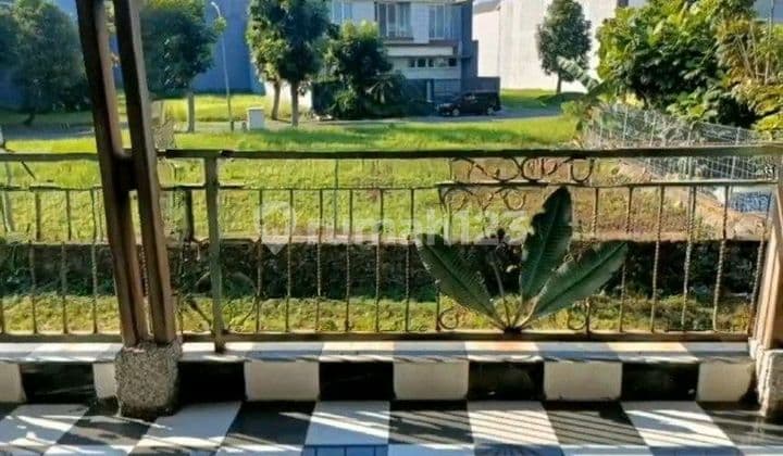 Dijual Rumah Graha Famili Hook 2 Lantai