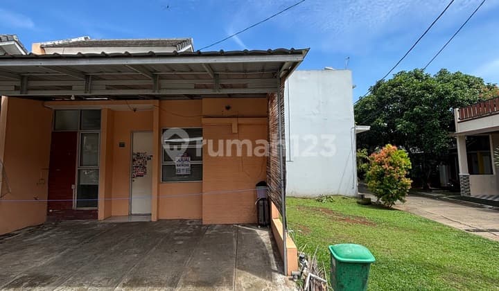 Affordable Corner House in Serpong Garden 1, Area 105m²