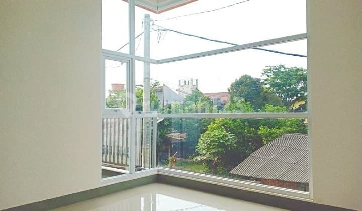 Rumah Di Sembrani Residence Dijual
