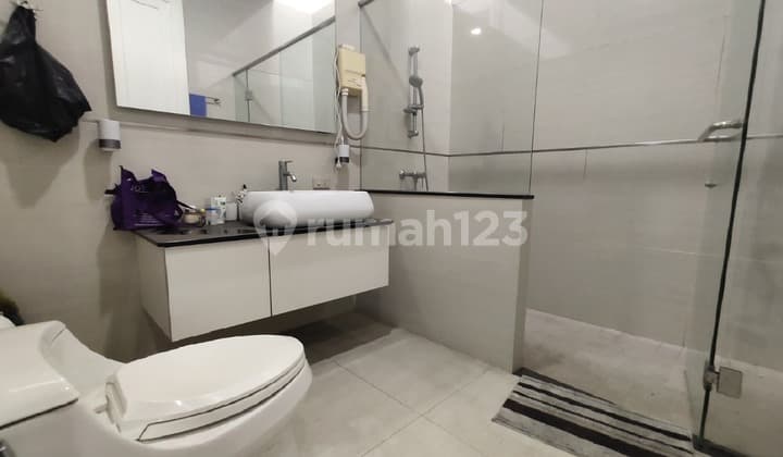 Kumala Garden Rumah Lux Disewakan