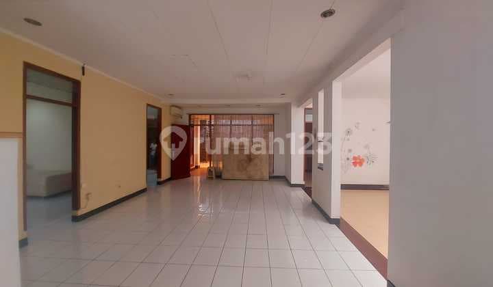 Kembar Mas Utara Rumah Asri Dijual