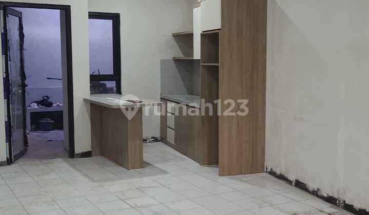 Kawung Garden Wing Near Kartika Train Station, Gubernuran